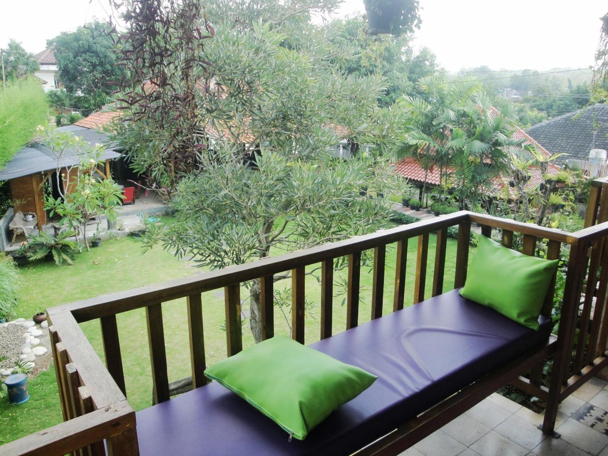 Bed and Breakfast Djajanti House Семаранг Номер фото